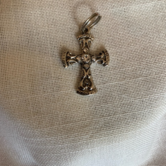 Pendant - silver cross - Picture 3 of 3